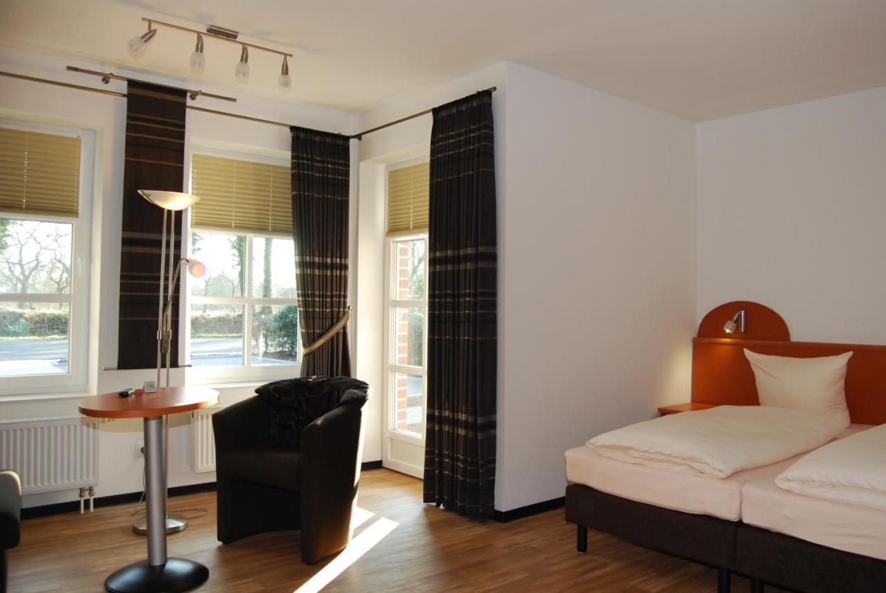 Hotel Waldquelle Aurich Exterior photo